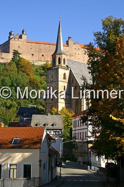 IMG_1100_Burg_Petrikirche_von Limmer Monika.jpg - Plassenburg mit Petrikirche Oktober 2006Foto von Monika Limmer